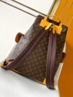 Louis Vuitton M13202 Christopher MM - Image 4