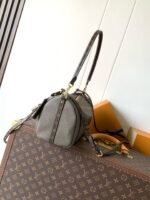 Louis Vuitton M26360 Express PM - Image 4