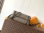 Louis Vuitton M26360 Express PM - Image 6