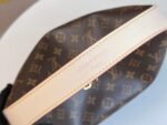 Louis Vuitton M11952 Slouchy PM - Image 5