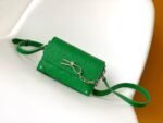 Louis Vuitton M82916 Steamer Wearable Wallet - Image 2