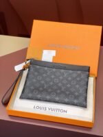 Louis Vuitton M81569 Pochette To-Go - Image 2