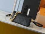 Louis Vuitton M83359 Pochette Coussin - Image 2