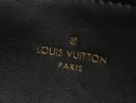 Louis Vuitton M83359 Pochette Coussin - Image 10