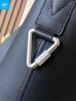 Louis Vuitton M27022 Verso Hobo - Image 10