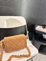 Chanel CF lambswool bag - Image 4