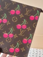 Louis Vuitton M14372 LV x TM Toiletry Pouch - Image 8