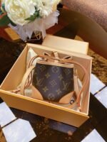 Louis Vuitton M57099 Mini Bucket Bag - Image 5