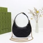 GG Marmont half-moon-shaped mini bag - Image 4