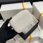 Chanel SMALL VANITY WITH CHAIN AP1447 - Image 6