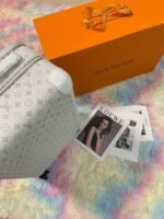 Louis Vuitton M10149 Horizon 55 - Image 5