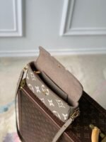Louis Vuitton M82211 Wallet On Chain Ivy - Image 9