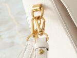Louis Vuitton M25359 Soft Twist - Image 8