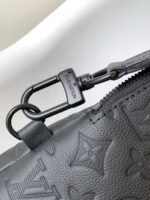 Louis Vuitton M21890 Duo Slingbag - Image 5