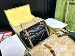 GUCCI MARMONT SMALL SHOULDER BAG BLACK - Image 9