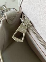 Louis Vuitton M14214 Diane - Image 10