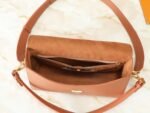 Louis Vuitton M24640 Soft Twist - Image 7