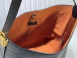 Louis Vuitton M24856 Low Key Hobo MM - Image 9