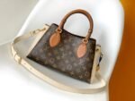 Louis Vuitton Opera MM M46478 - Image 3
