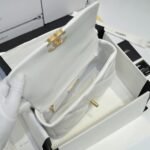 CHANEL 19 HANDBAG AS1160 - Image 3