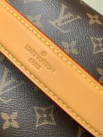 Louis Vuitton Side Trunk M46358 - Image 8