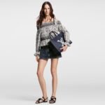 Louis Vuitton M24834 OnTheGo MM - Image 12
