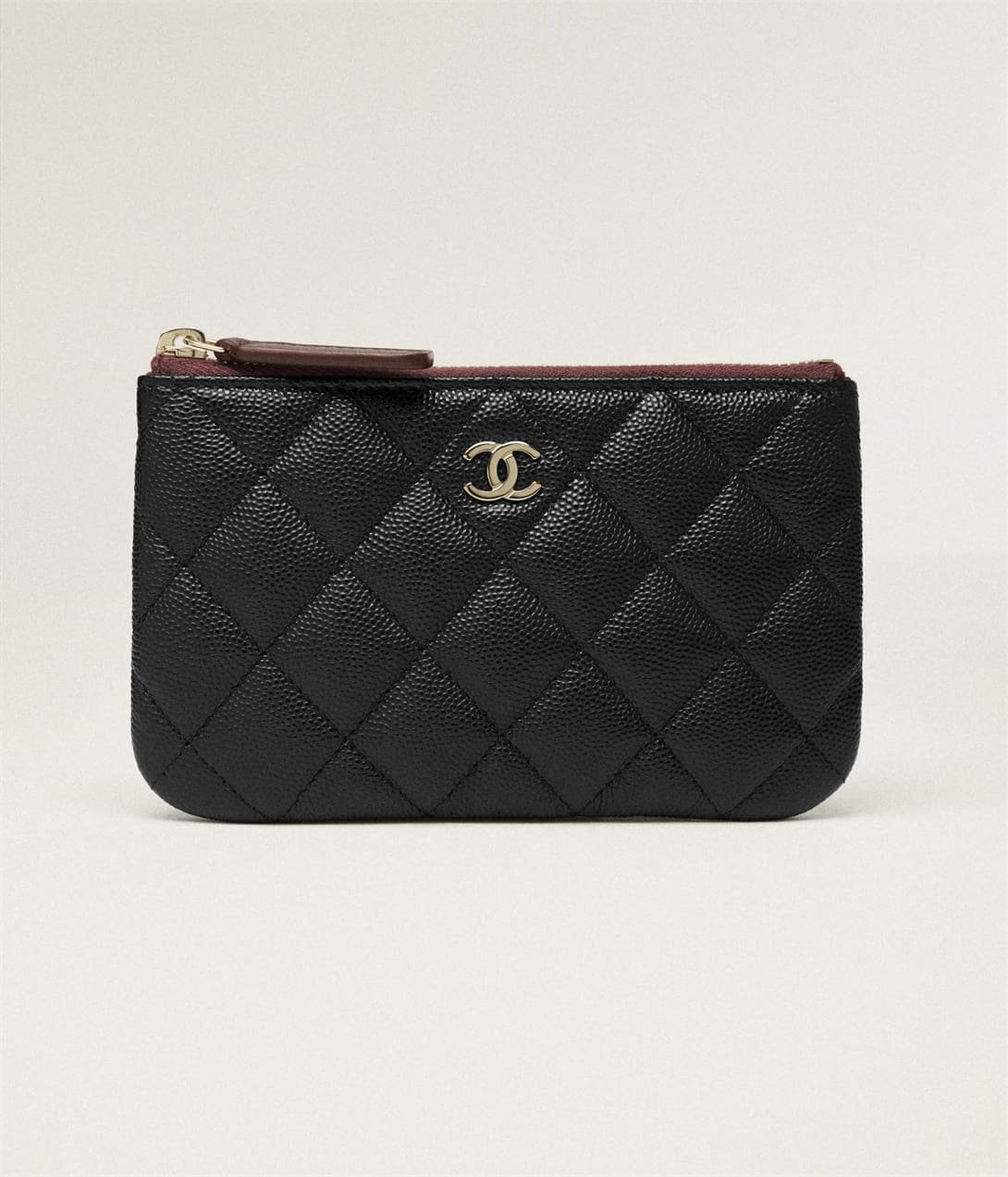 db9ca60d5fdc96409952f09b96316bac Chanel Classic Small Zipped Pouch - Image 1