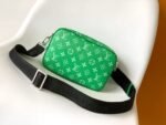 Louis Vuitton M31014 Alpha Messenger - Image 4