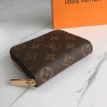 Louis Vuitton Small Wallet, gifts are random. - Image 10