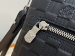 Louis Vuitton N40504 Takeoff Pouch - Image 9