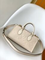 Louis Vuitton M23698 OnTheGo East West - Image 4