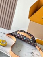 Louis Vuitton M24858 Rush Bumbag - Image 5