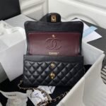 CHANEL SMALL CLASSIC HANDBAG Grained Calfskin & Gold Metal - Image 8