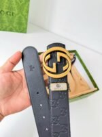 GUCCI Reversible belt with Interlocking G buckle - Image 3